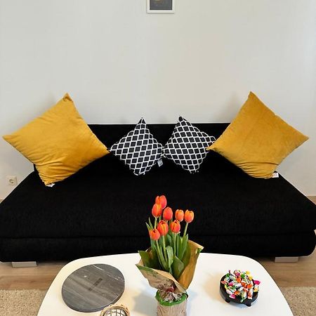 Cozy 8-Person Home In Vienna Located At Haberlgasse 82 N1 Ngoại thất bức ảnh