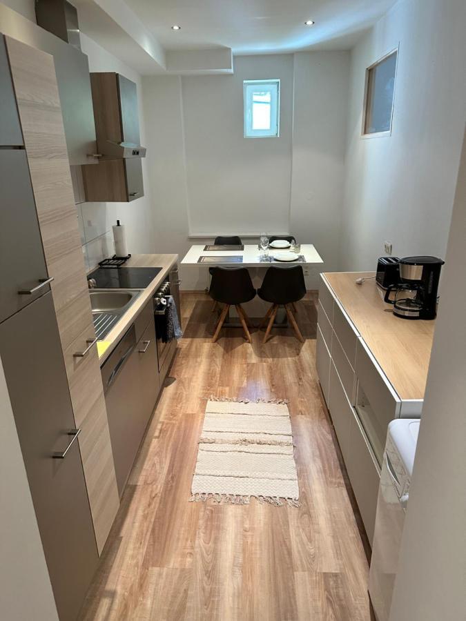 Cozy 8-Person Home In Vienna Located At Haberlgasse 82 N1 Ngoại thất bức ảnh