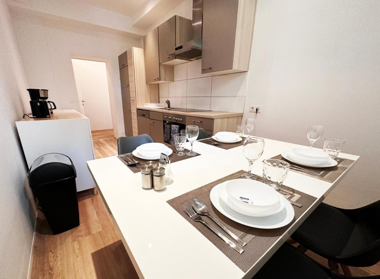 Cozy 8-Person Home In Vienna Located At Haberlgasse 82 N1 Ngoại thất bức ảnh
